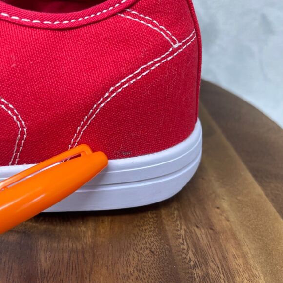 Heelys Youth Size 5 Skate Shoes Red White Canvas Lace Up Pro 20 Low Top HES10456 - Picture 5 of 12